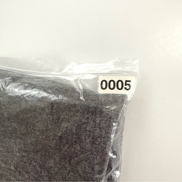 HOLLISTER WOMENS SZ 1S CURVY HIGH-RISE MOM JEAN VINTAGE BLACK WASH STRETCHY FIT - Picture 12 of 12